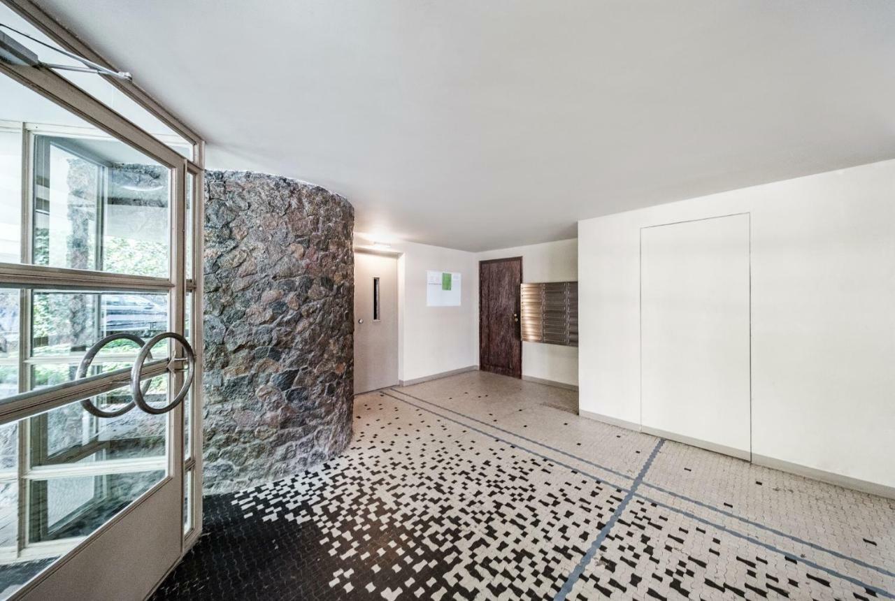 Friends Avenue Apartment Varşovia Exterior foto
